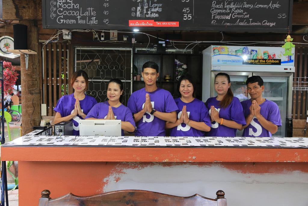 Siriwan Hostel Chiang Mai Eksteriør bilde